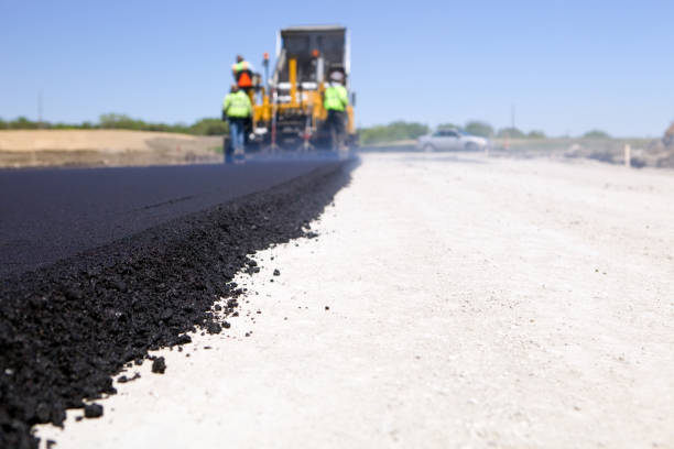 Best Residential Driveway Paver Services  in Eulyptus Hills, CA